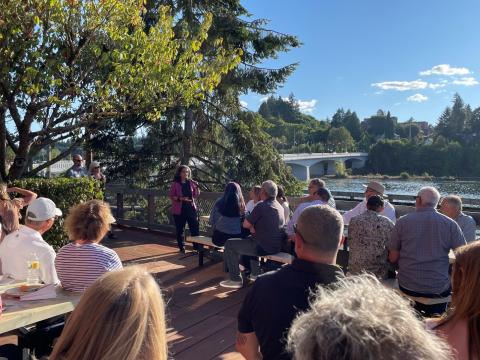 Congresswoman an Olympia BBQ